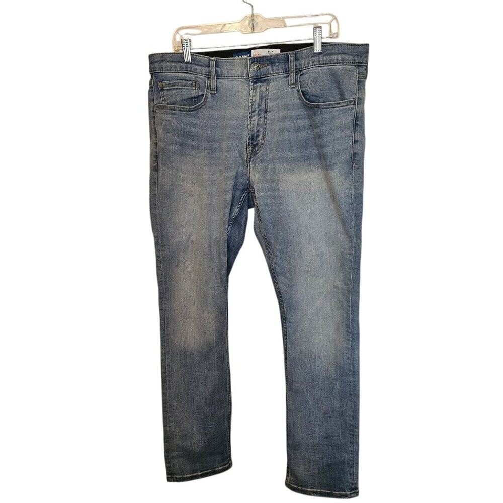 Old Navy Slim Jeans – Size 36x30 – Light Wash with Built-In Flex